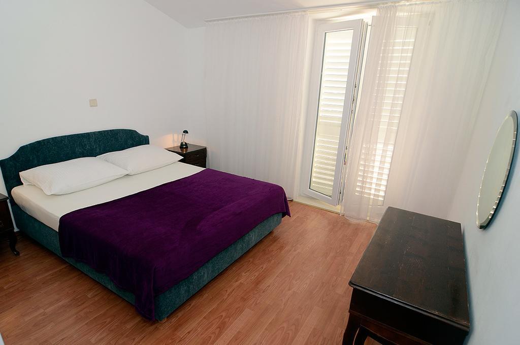 Maslov Makarska Quarto foto
